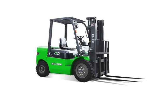 甘肃龙工锂电叉车保养全知道：关键项目与维护技巧