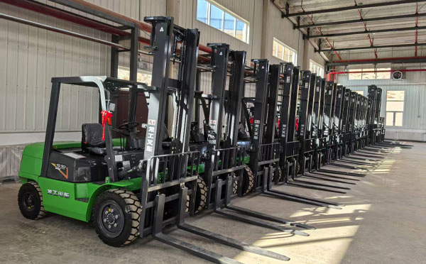 甘肃从性能到售后：评估叉车供应商的五大关键指标