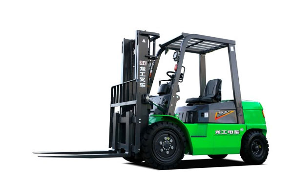 甘肃电动叉车电池保养技巧：延长电池寿命的关键方法